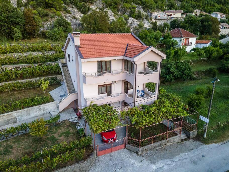 Villa Pavle'S Oasis Virpazar Exterior foto