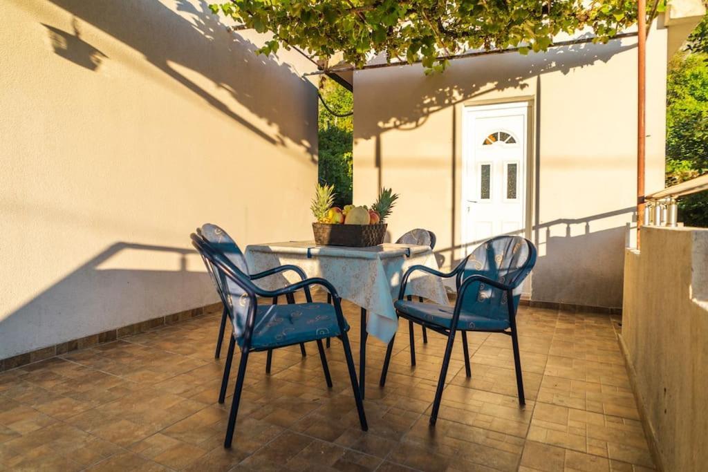 Villa Pavle'S Oasis Virpazar Exterior foto